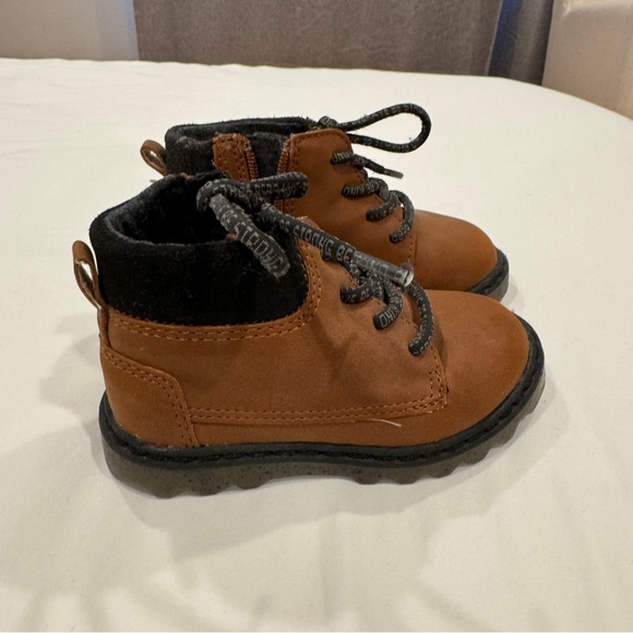 Zara Baby Lace Up Brown Boots - Size 21 (5.5) - Picture 1 of 9